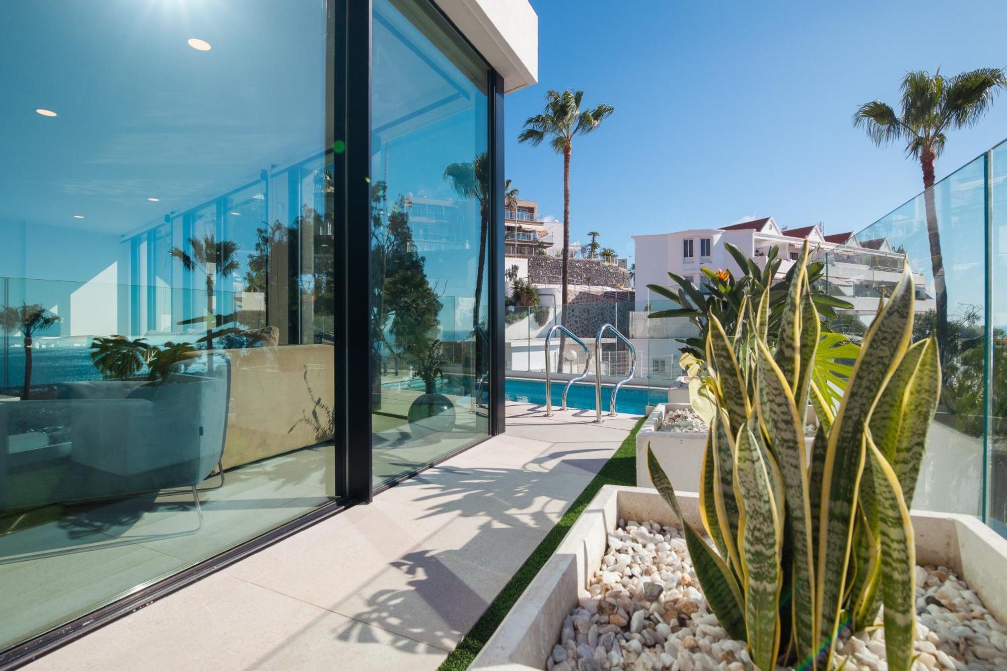 200m² New F With Private, Heated Pool And Amazing Ocean View. Costa Adeje (Tenerife)