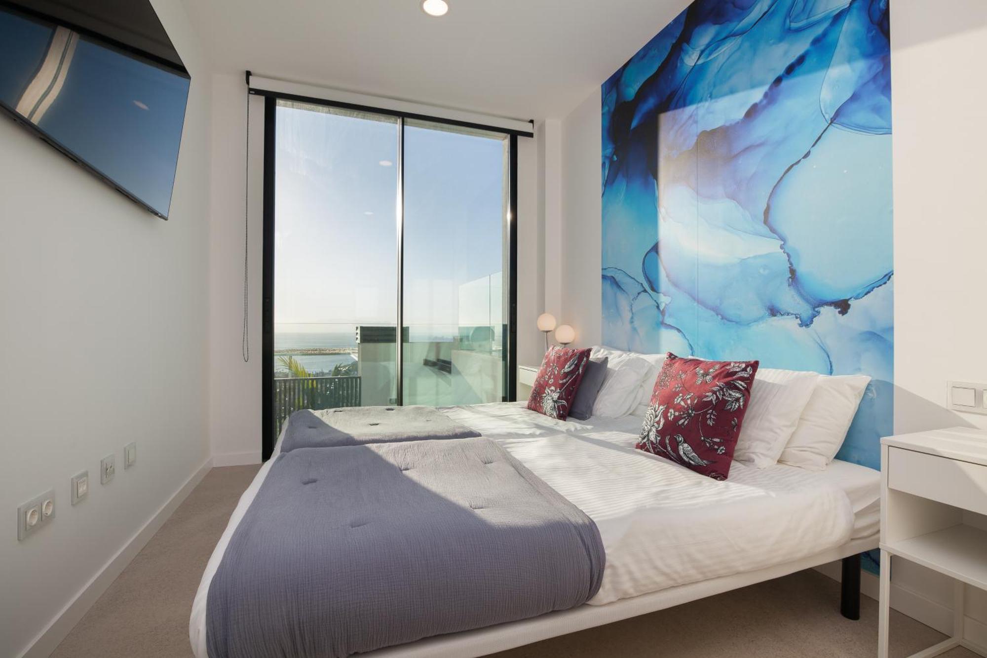 200m² New F With Private, Heated Pool And Amazing Ocean View. Villa *